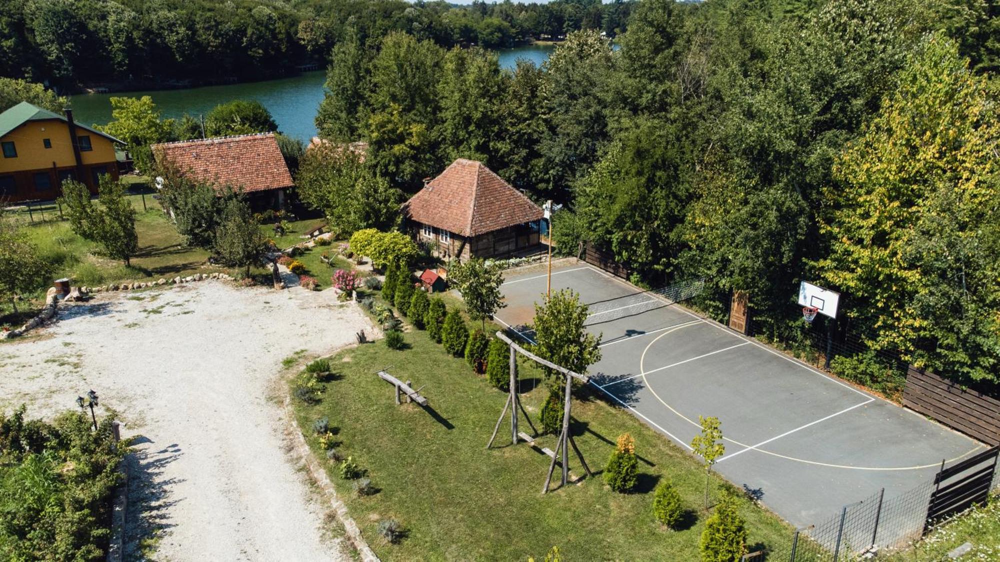 Villa Magaze De Luxe Gradacac Exterior foto